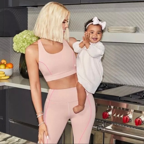 GOOD AMERICAN Pink The Electric Feel Crop Legging